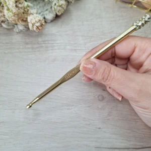 Aguja de Crochet Dorada Premium | Nro 5.5 mm tejedora